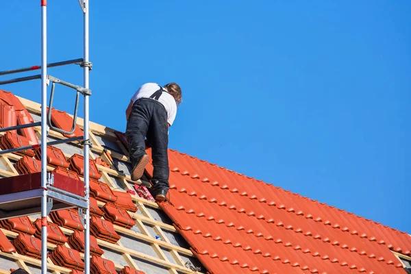 Trusted Roofing Companies Near Me Expert Repairs & Installs